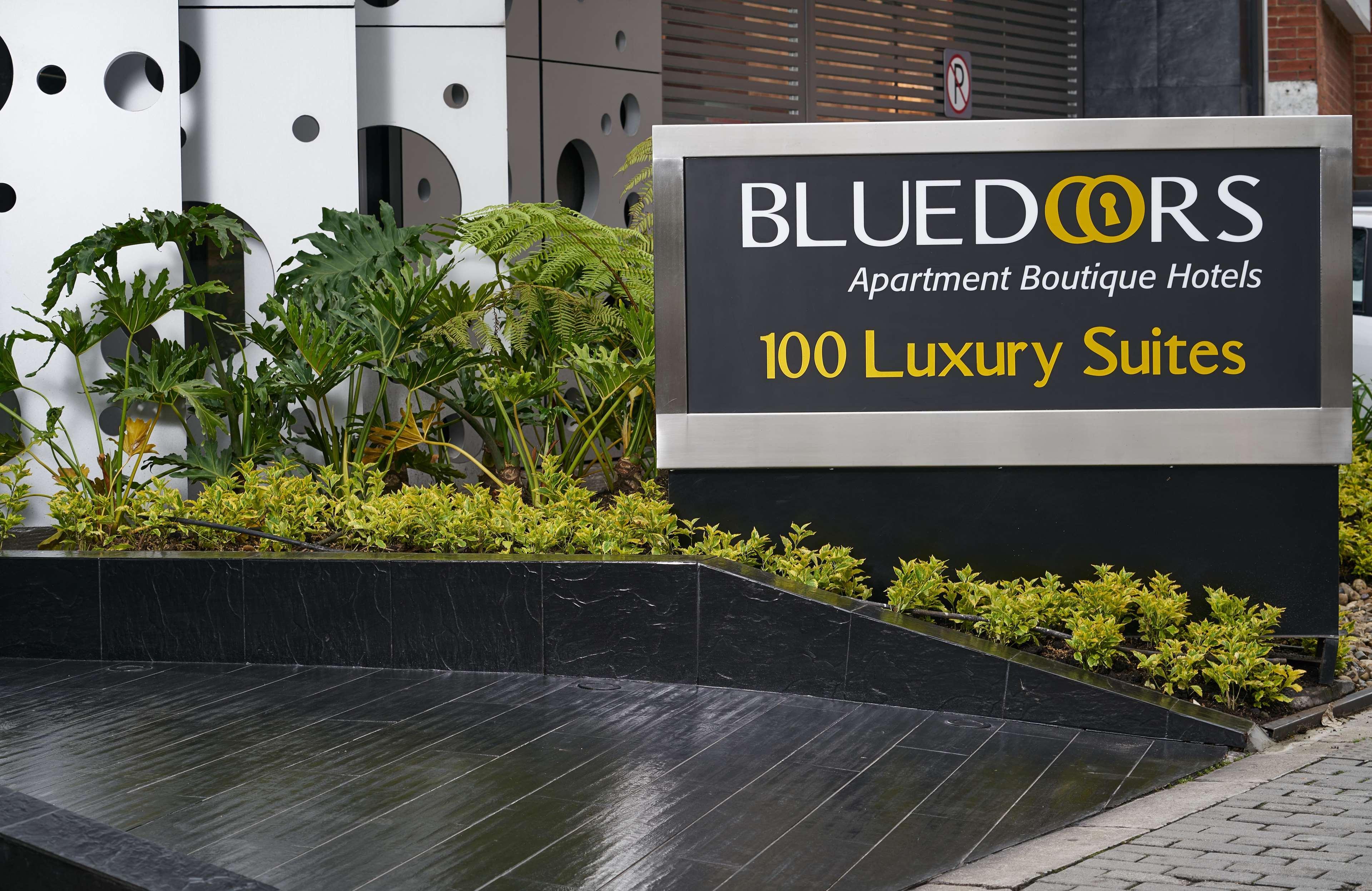 Hotel 100 Luxury Suites By Preferred Μπογκοτά Εξωτερικό φωτογραφία Bluedors