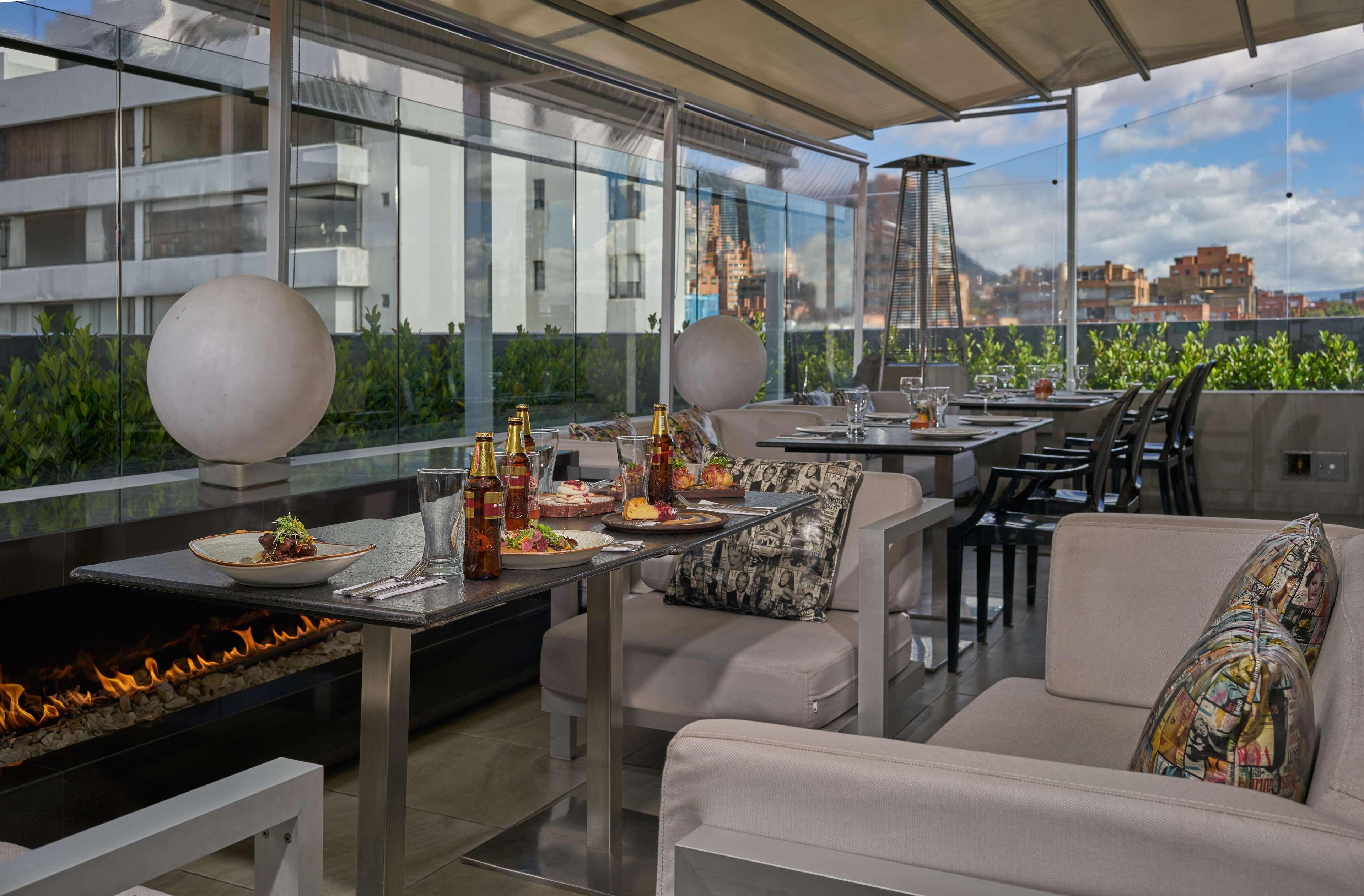 Hotel 100 Luxury Suites By Preferred Μπογκοτά Εξωτερικό φωτογραφία The Terrace