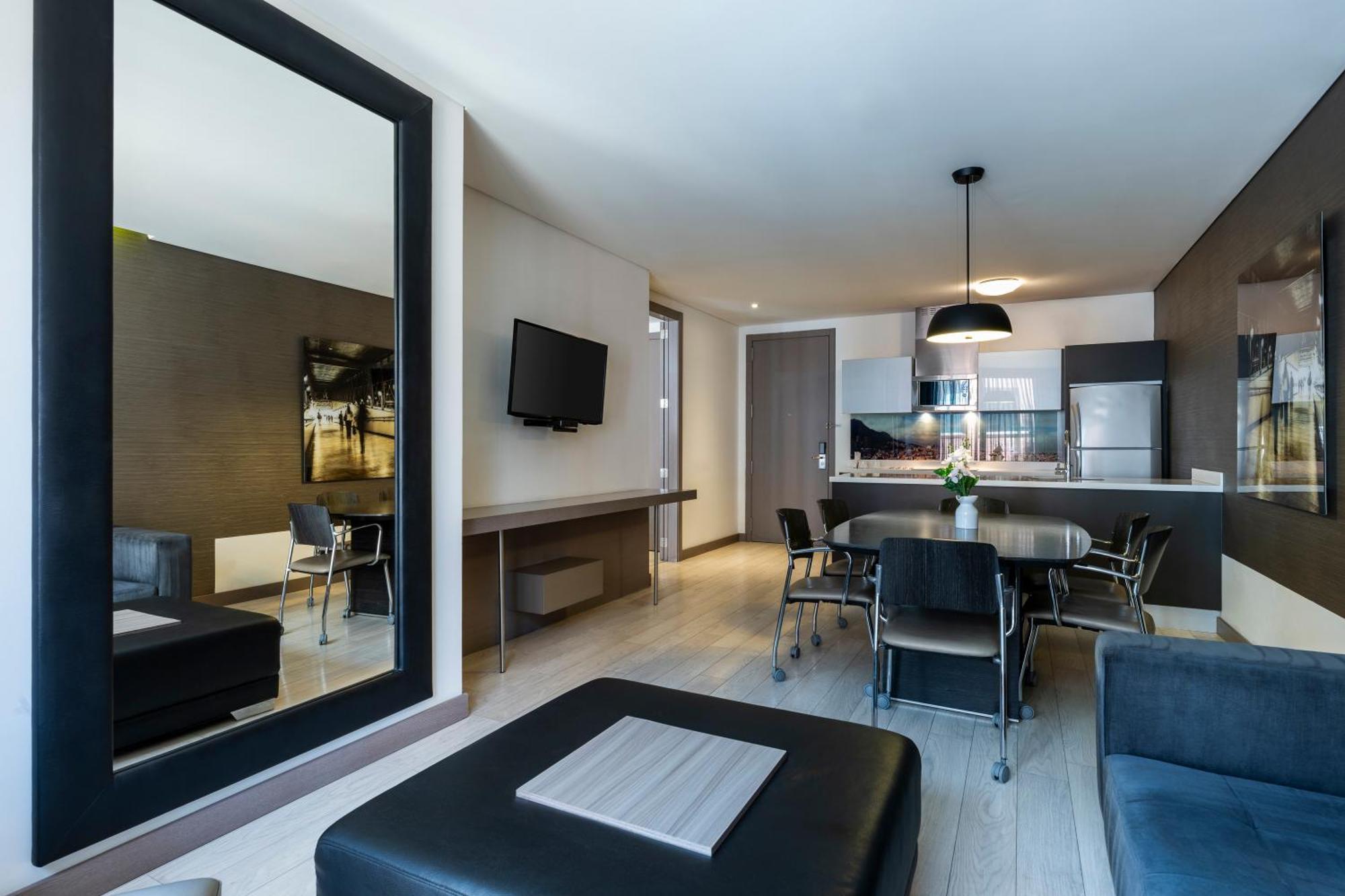 Hotel 100 Luxury Suites By Preferred Μπογκοτά Εξωτερικό φωτογραφία