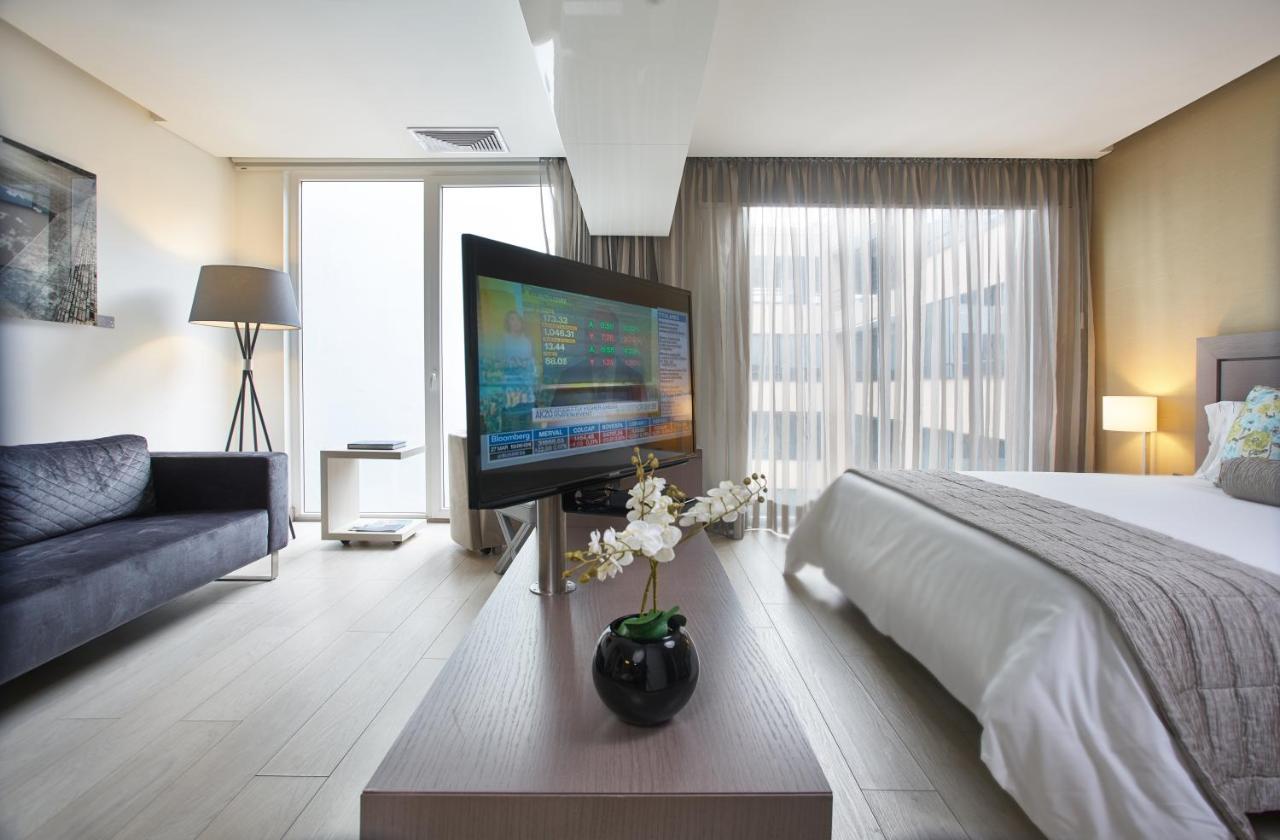 Hotel 100 Luxury Suites By Preferred Μπογκοτά Εξωτερικό φωτογραφία A room at the hotel